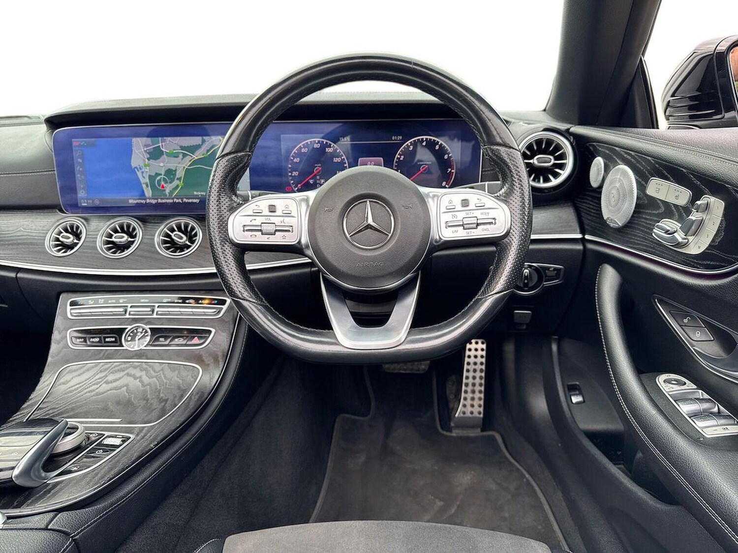 Used Mercedes-Benz E Class 2020 for sale - 76313885: Photo 9