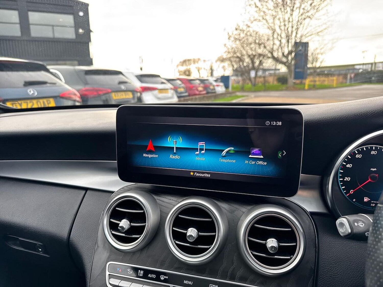 Used Mercedes-Benz C Class 2019 for sale - 77014899: Photo 13