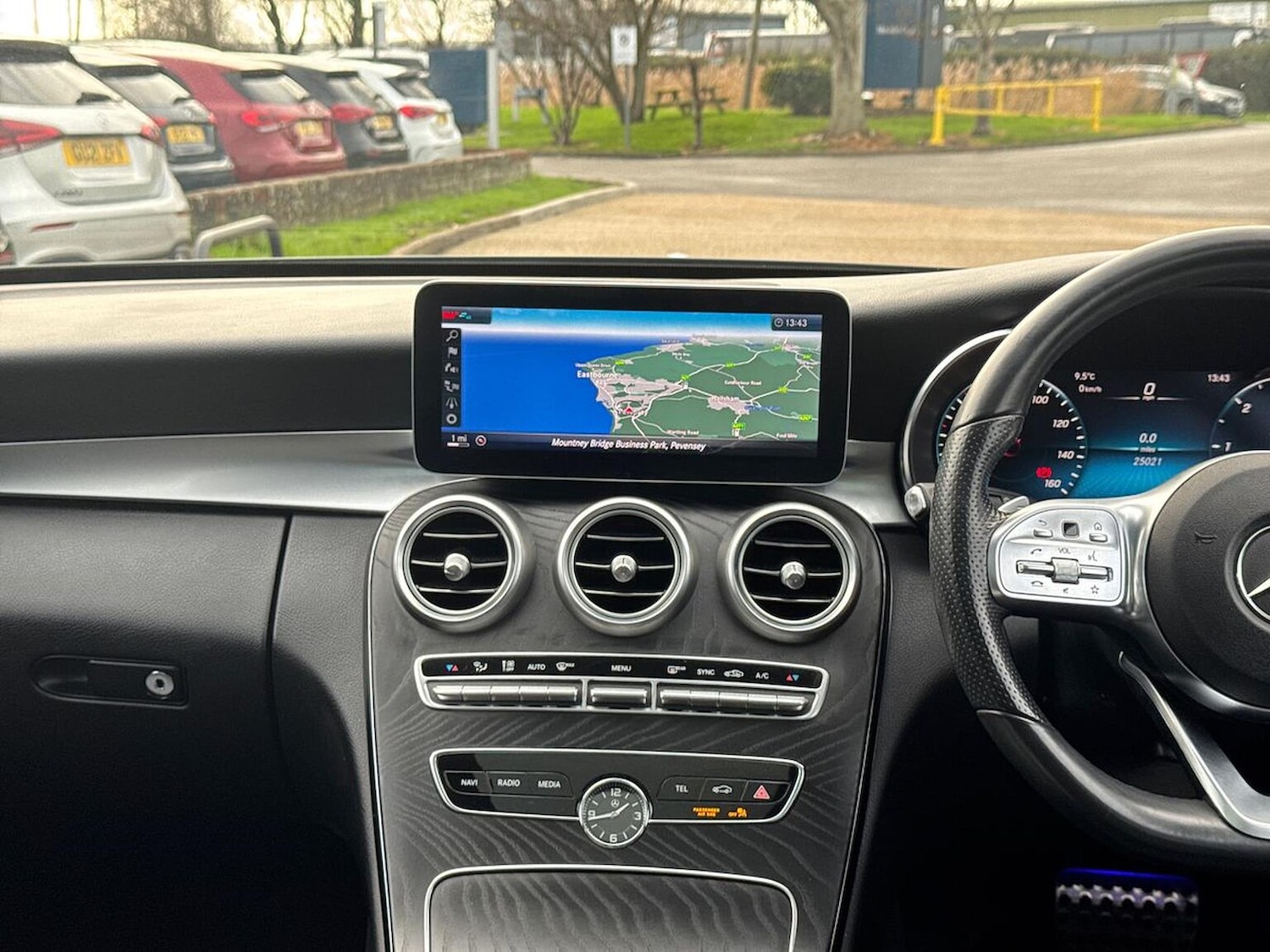 Used Mercedes-Benz C Class 2019 for sale - 77014899: Photo 15