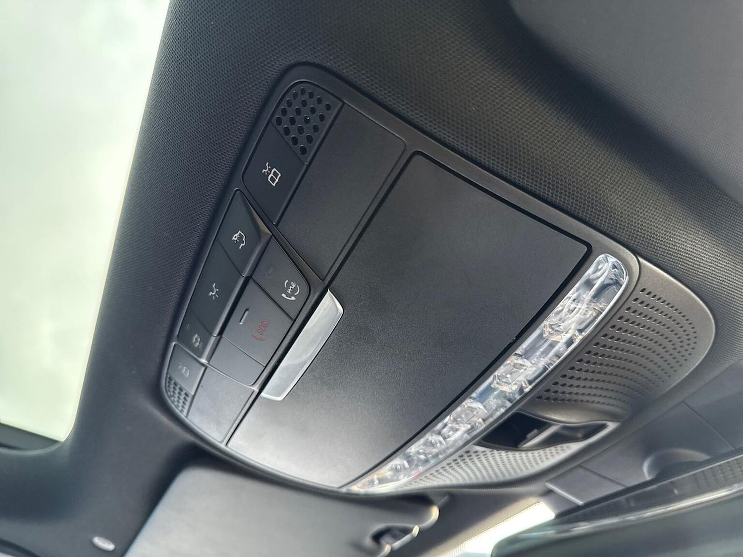 Used Mercedes-Benz C Class 2019 for sale - 77014899: Photo 16