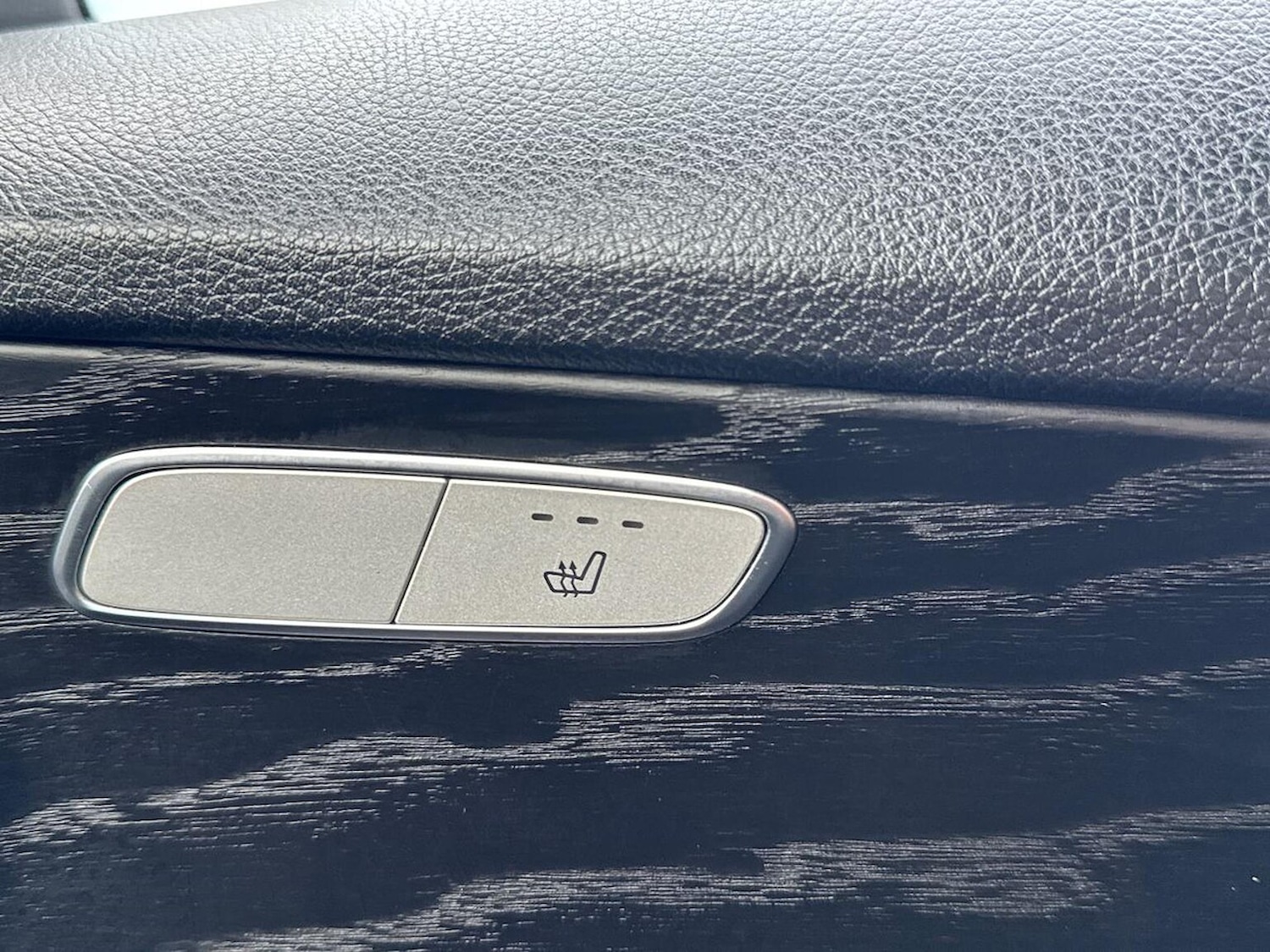 Used Mercedes-Benz C Class 2019 for sale - 77014899: Photo 32