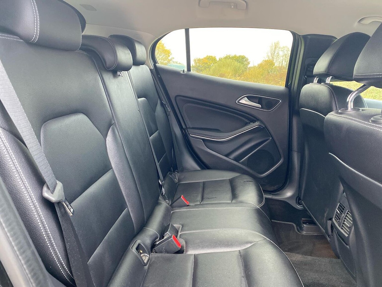 Used Mercedes-Benz GLA 2018 for sale - 76478202: Photo 16