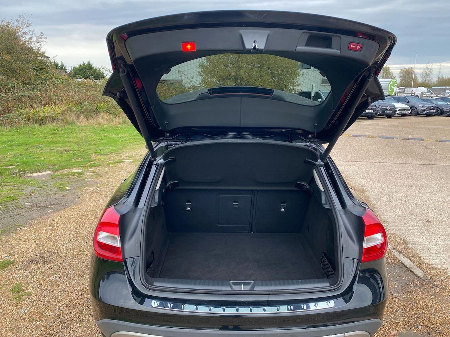 Used Mercedes-Benz GLA 2018 for sale - 76478202: Photo 17