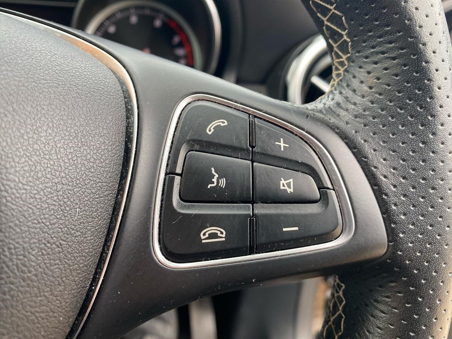 Used Mercedes-Benz GLA 2018 for sale - 76478202: Photo 27