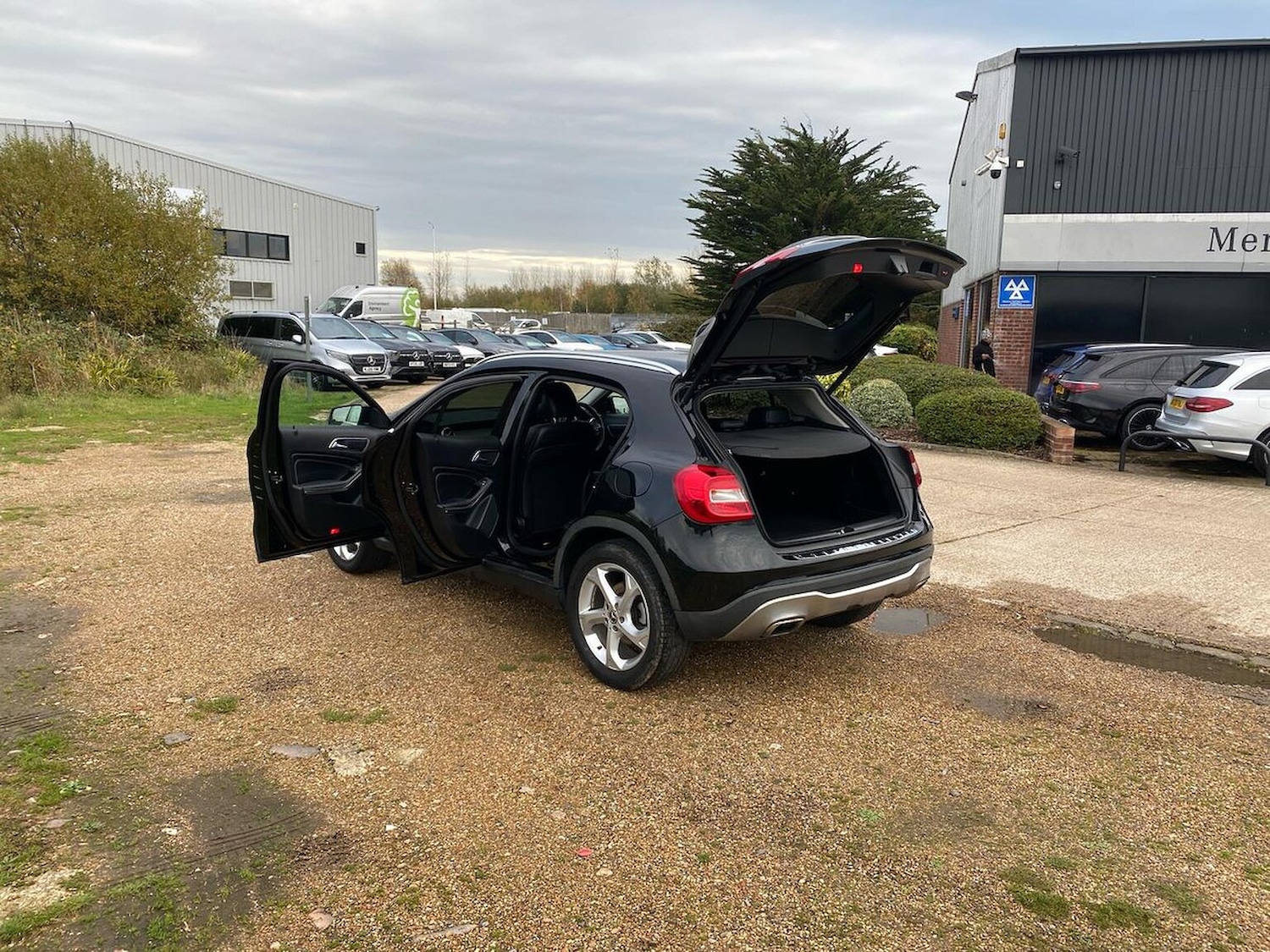 Used Mercedes-Benz GLA 2018 for sale - 76478202: Photo 40