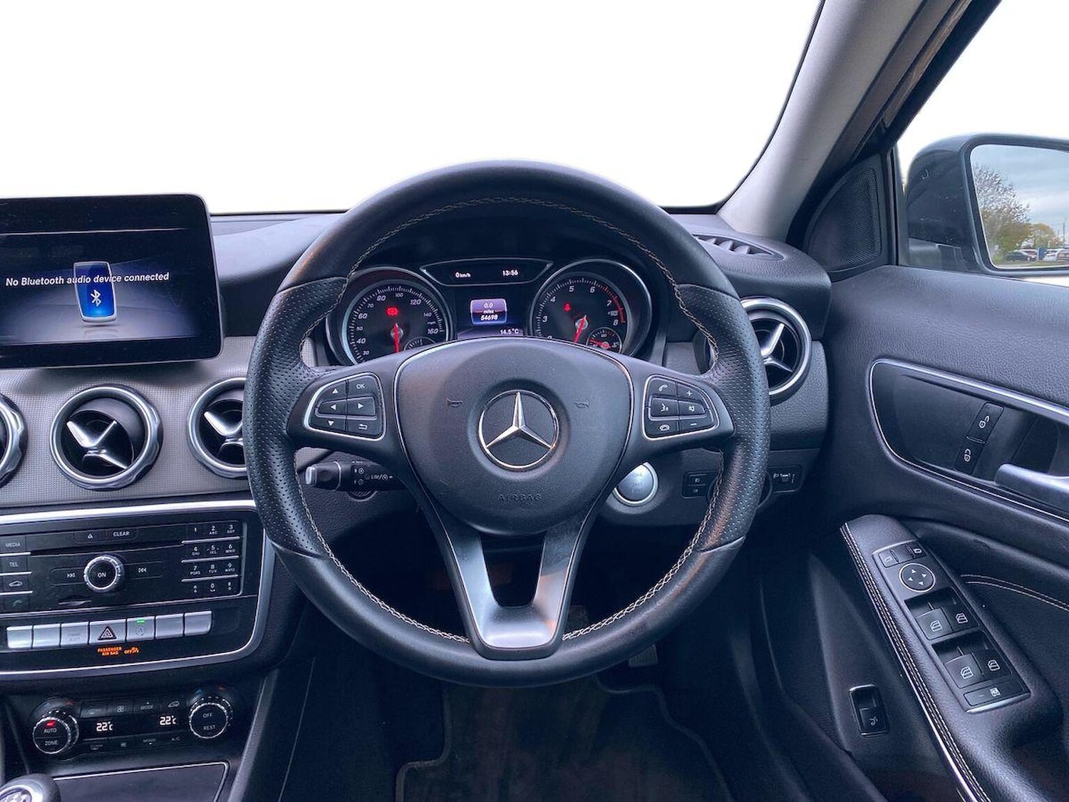 Used Mercedes-Benz GLA 2018 for sale - 76478202: Photo 9