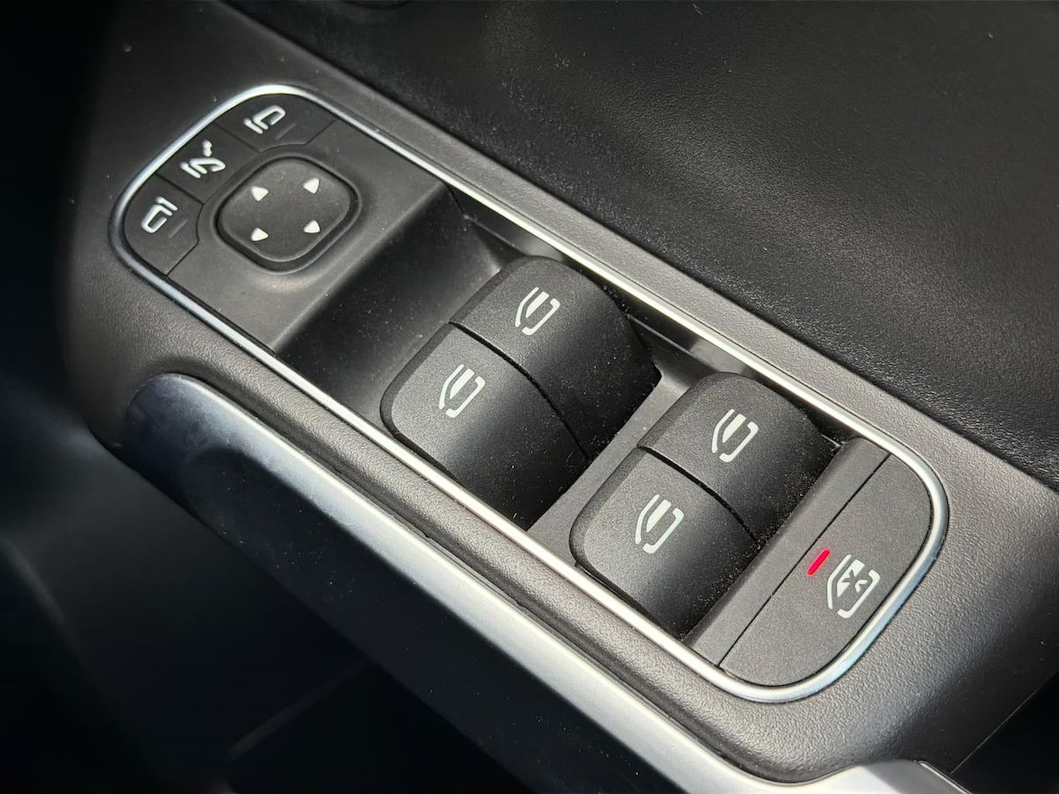 Used Mercedes-Benz GLB 2024 for sale - 76490531: Photo 21