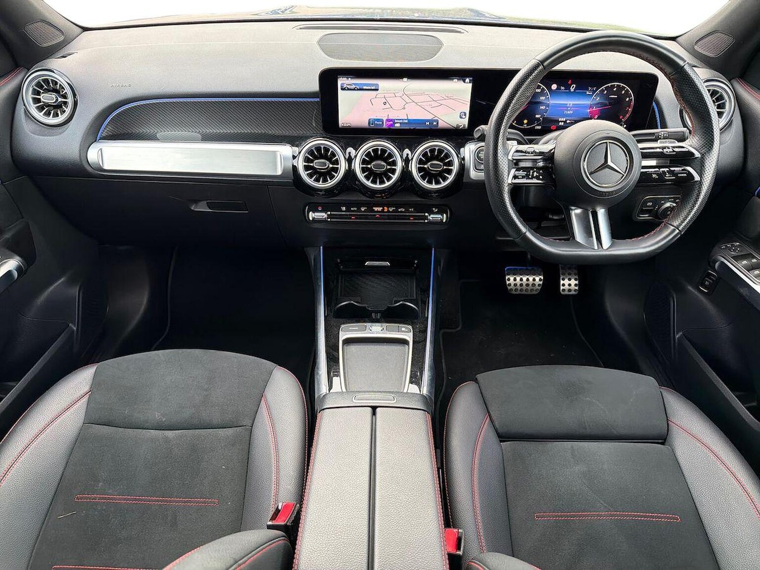 Used Mercedes-Benz GLB 2024 for sale - 76490531: Photo 8