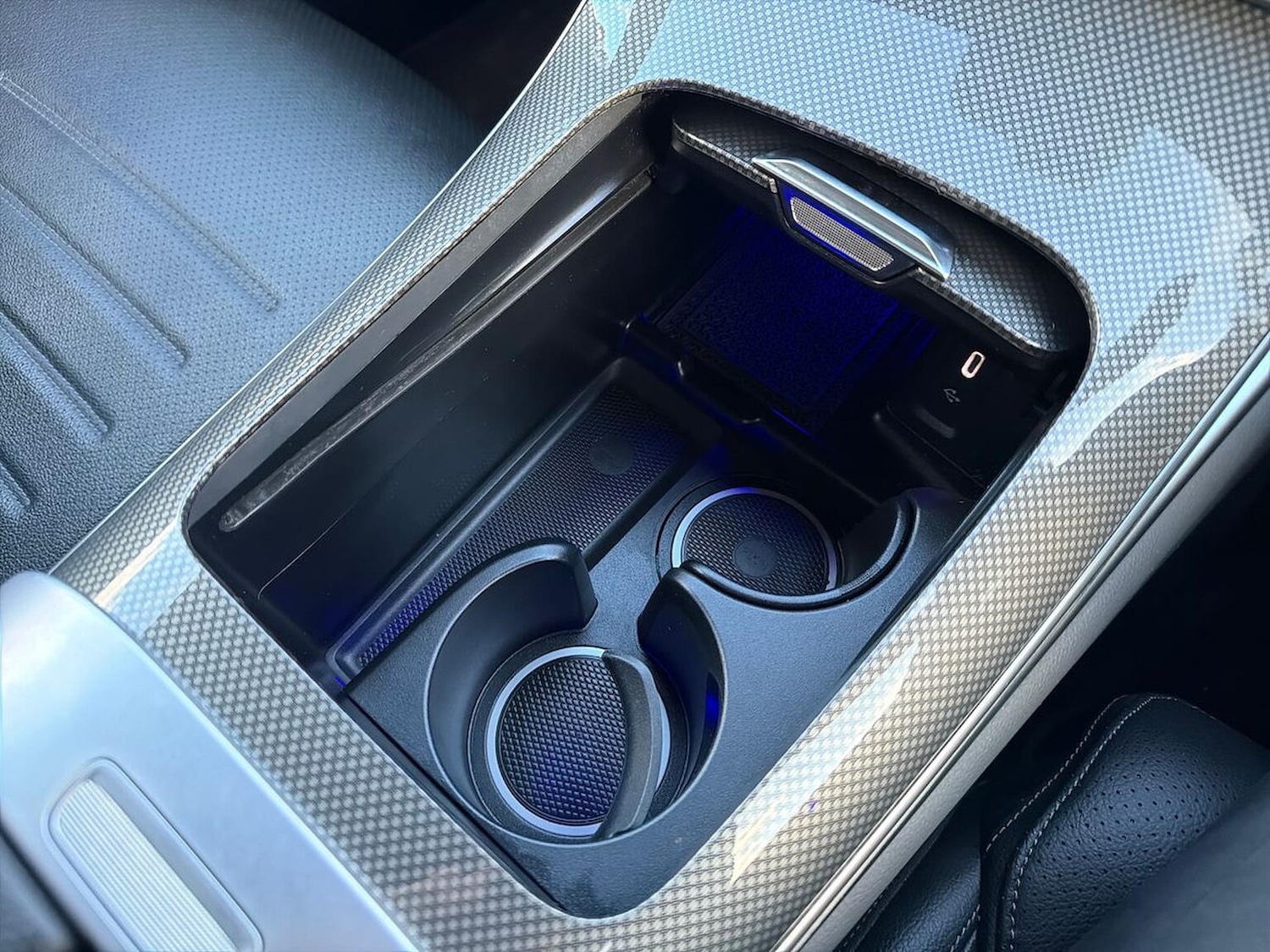 Used Mercedes-Benz GLC 2023 for sale - 76749033: Photo 32