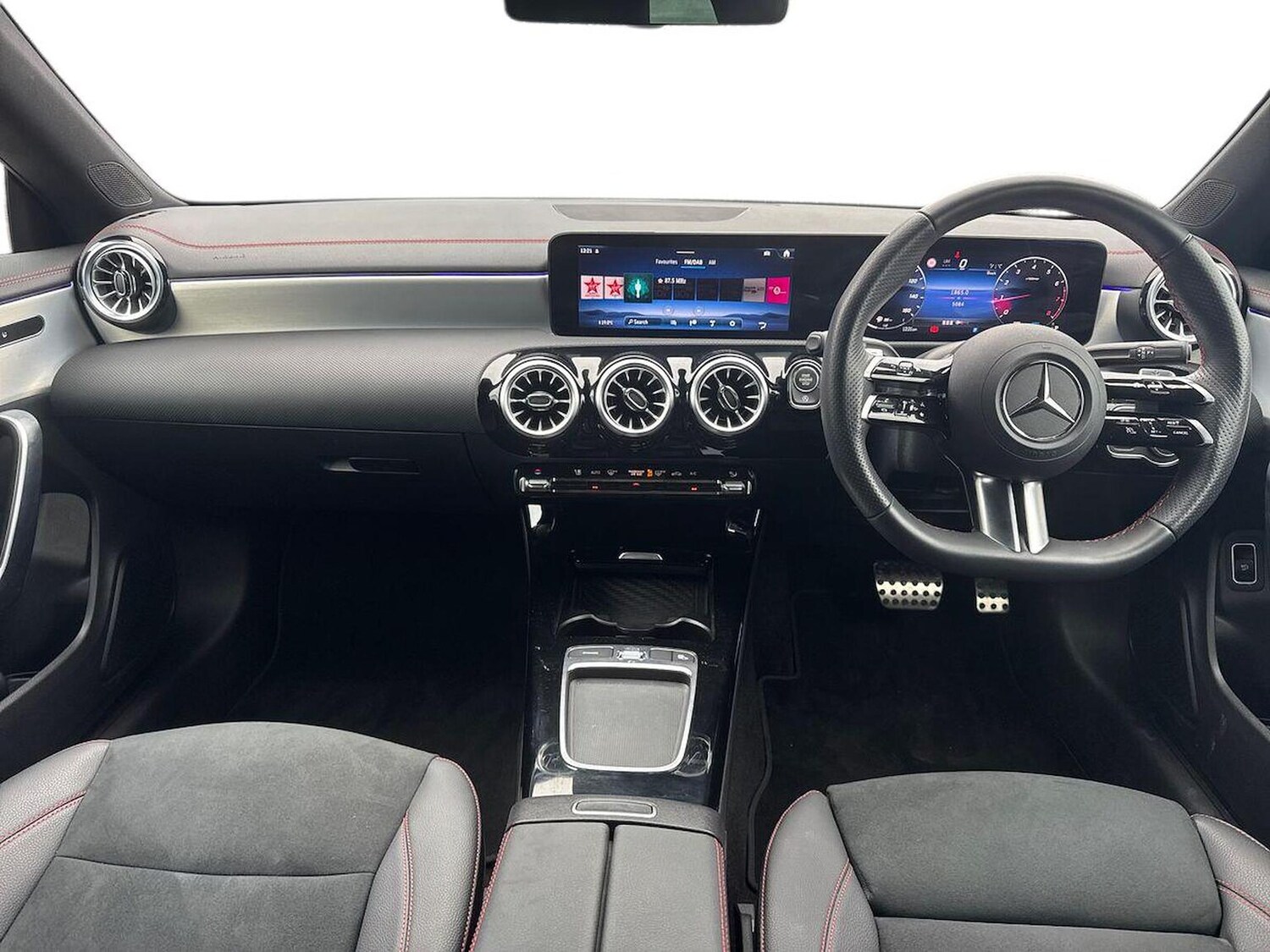 Used Mercedes-Benz CLA 2025 for sale - 76164824: Photo 8