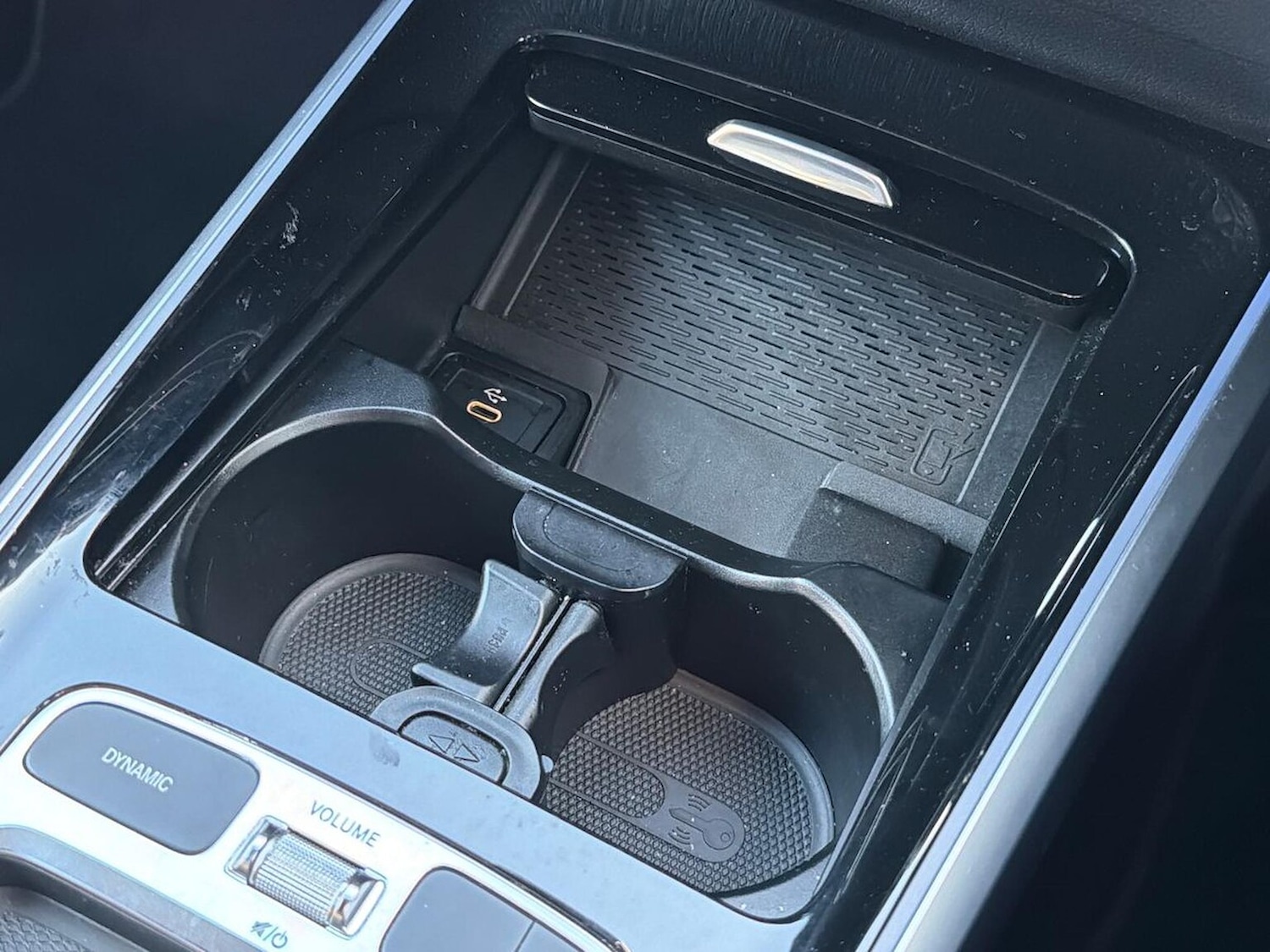 Used Mercedes-Benz GLB 2024 for sale - 76864044: Photo 32