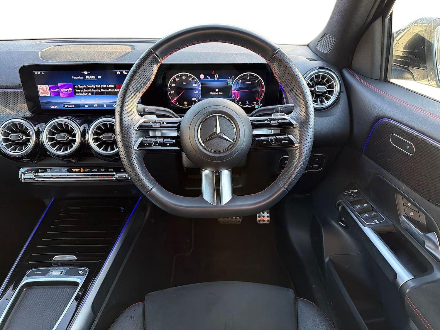 Used Mercedes-Benz GLB 2024 for sale - 76864044: Photo 9