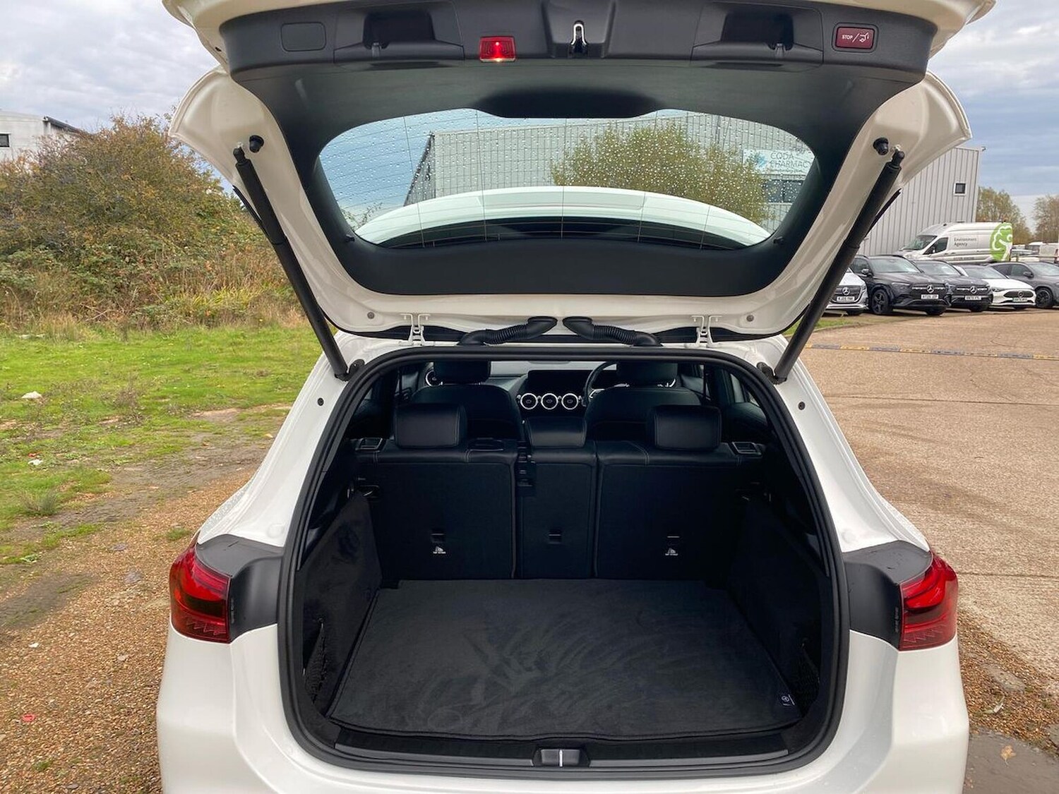 Used Mercedes-Benz GLA 2023 for sale - 76477236: Photo 17