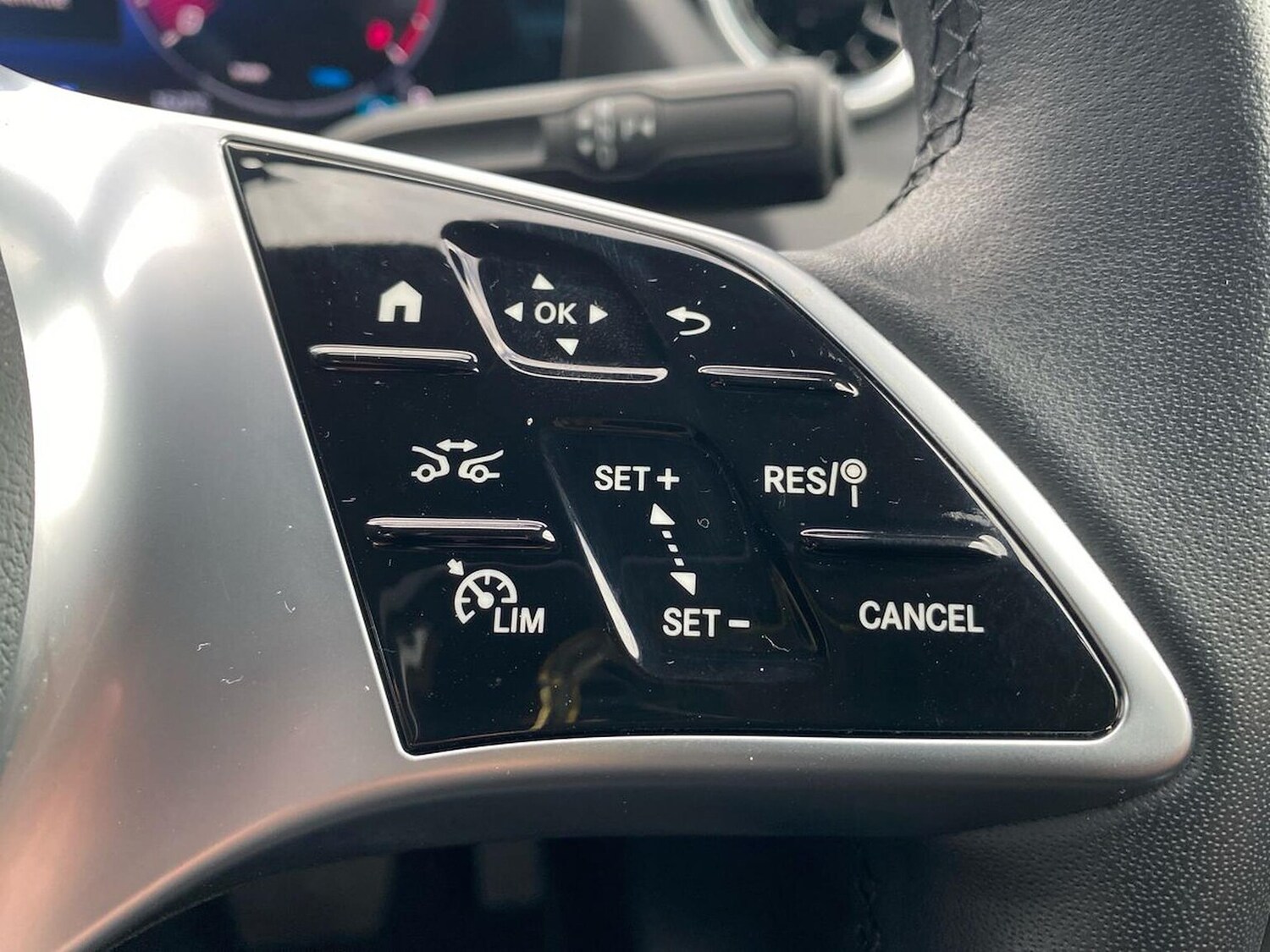 Used Mercedes-Benz GLA 2023 for sale - 76477236: Photo 27