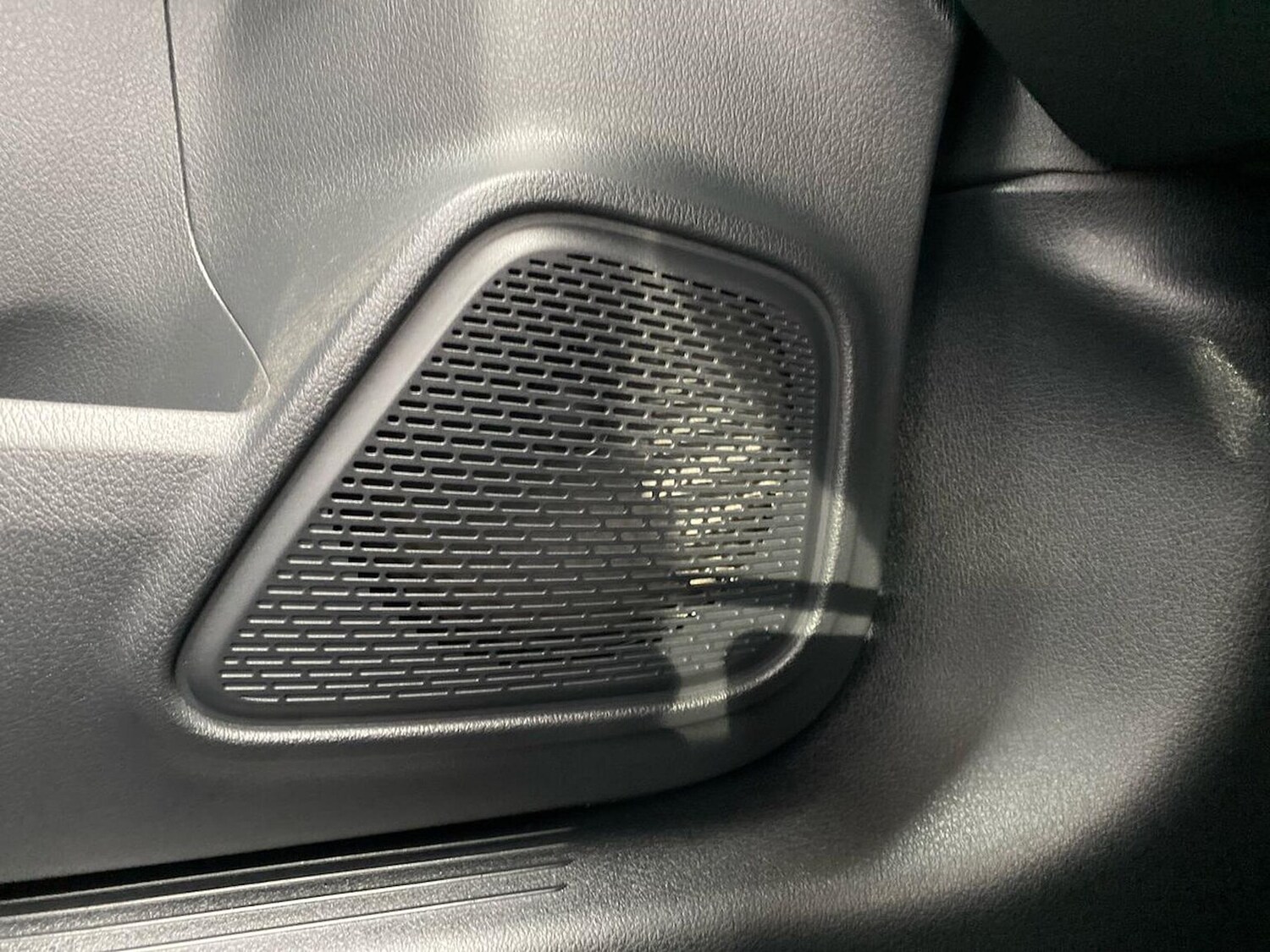 Used Mercedes-Benz GLA 2023 for sale - 76477236: Photo 31