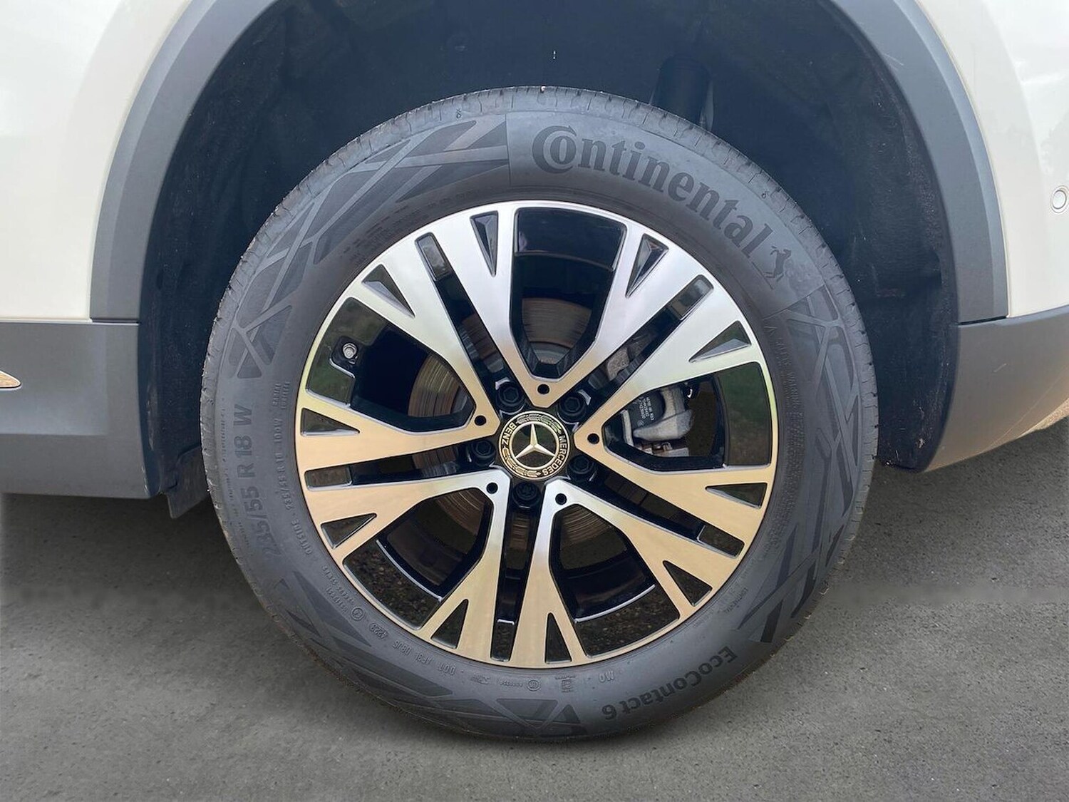 Used Mercedes-Benz GLA 2023 for sale - 76477236: Photo 6