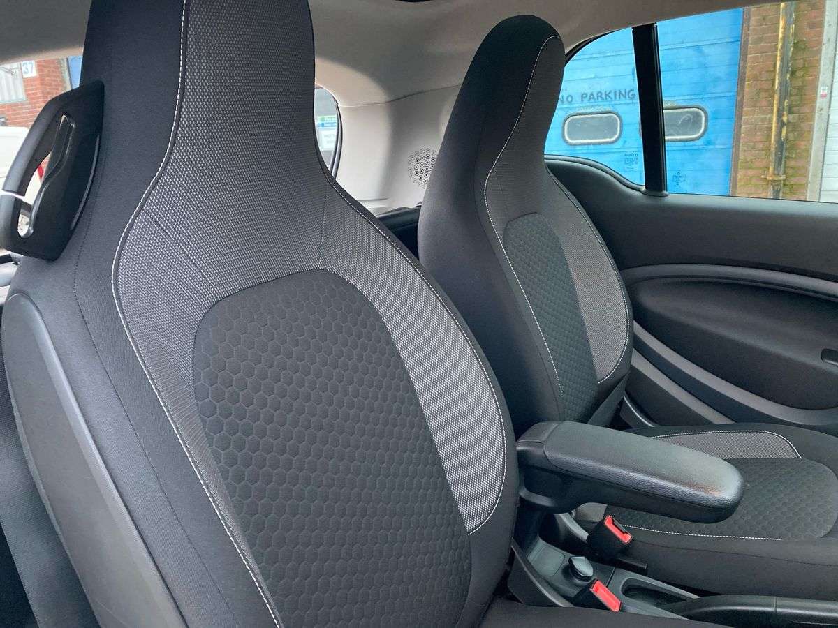 Used smart fortwo 2022 for sale - 77643846: Photo 16