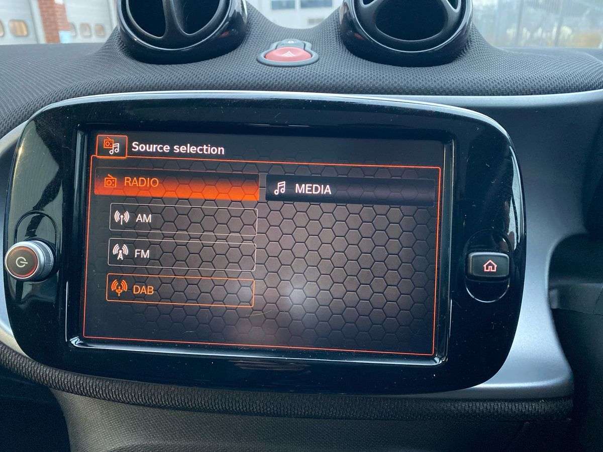 Used smart fortwo 2022 for sale - 77643846: Photo 25