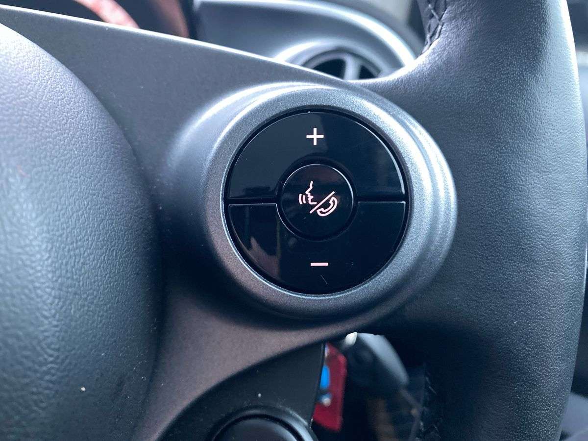 Used smart fortwo 2022 for sale - 77643846: Photo 27