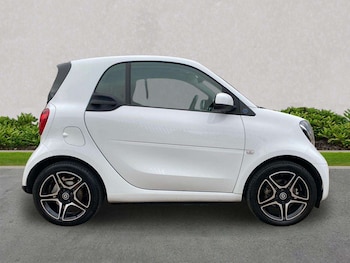 Used smart fortwo 2022 for sale - 77643846: Photo