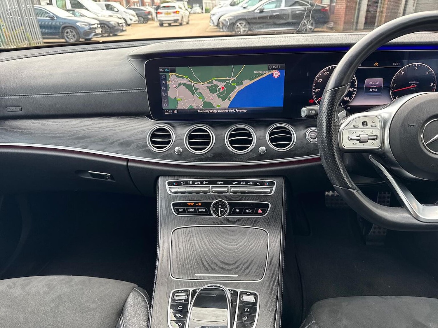 Used Mercedes-Benz GLE-Class 2025 for sale - 76134162: Photo 13