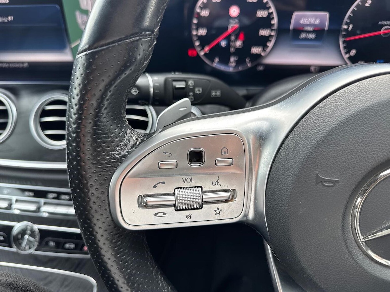 Used Mercedes-Benz GLE-Class 2025 for sale - 76134162: Photo 26