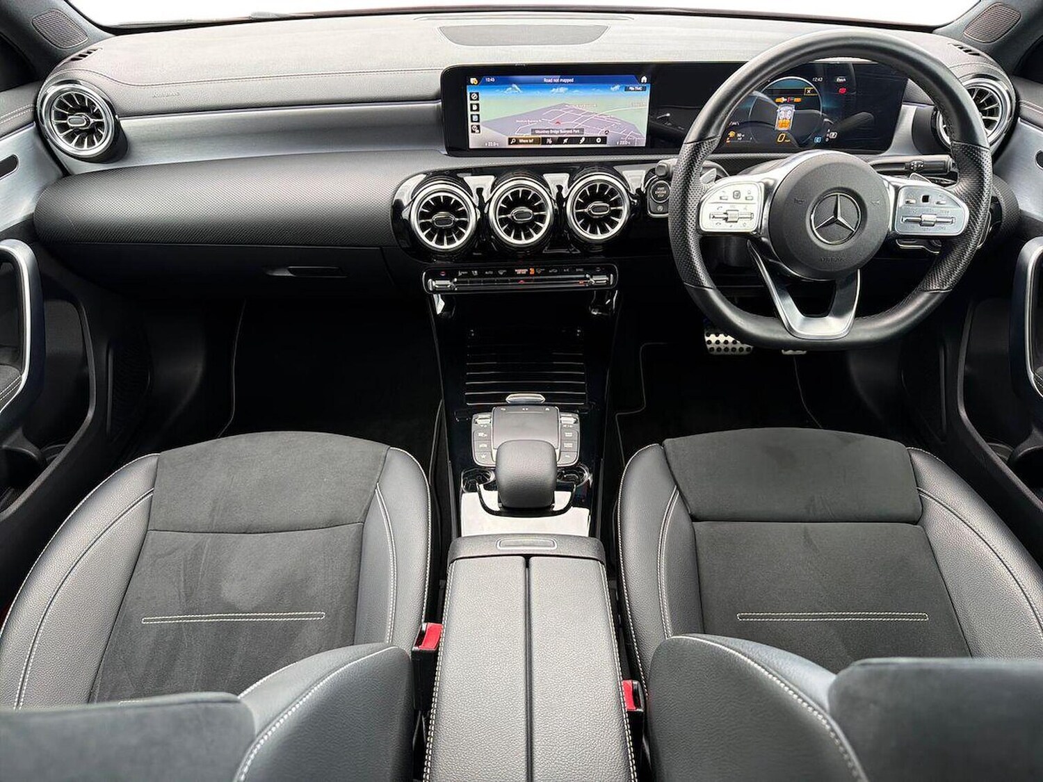 Used Mercedes-Benz A-Class 2022 for sale - 76057975: Photo 8