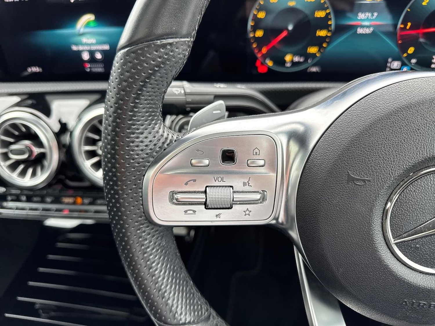 Used Mercedes-Benz CLA 2021 for sale - 76436534: Photo 26