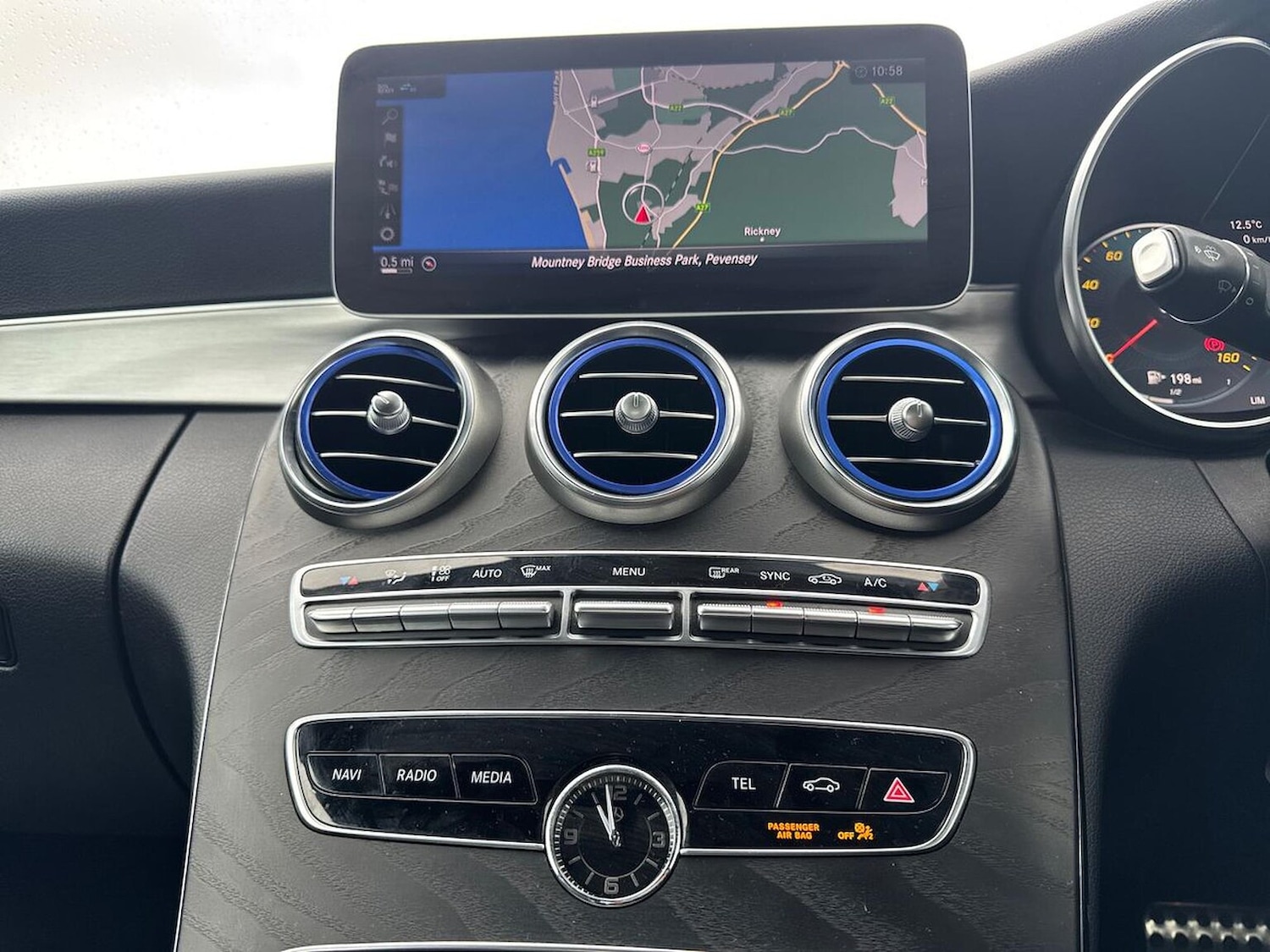 Used Mercedes-Benz C Class 2019 for sale - 76403431: Photo 39