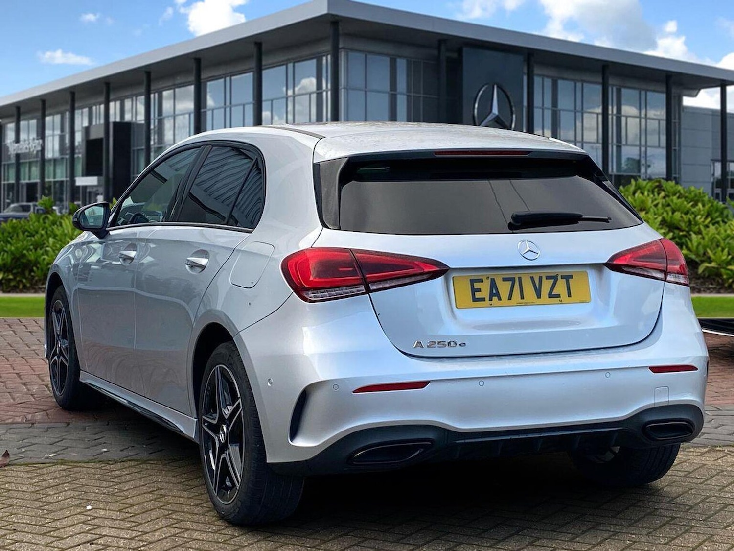 Used Mercedes-Benz A-Class 2021 for sale - 76097634: Photo 2