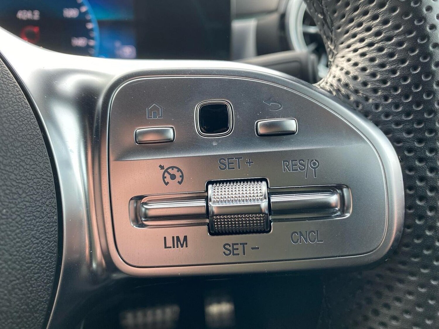 Used Mercedes-Benz A-Class 2021 for sale - 76097634: Photo 25