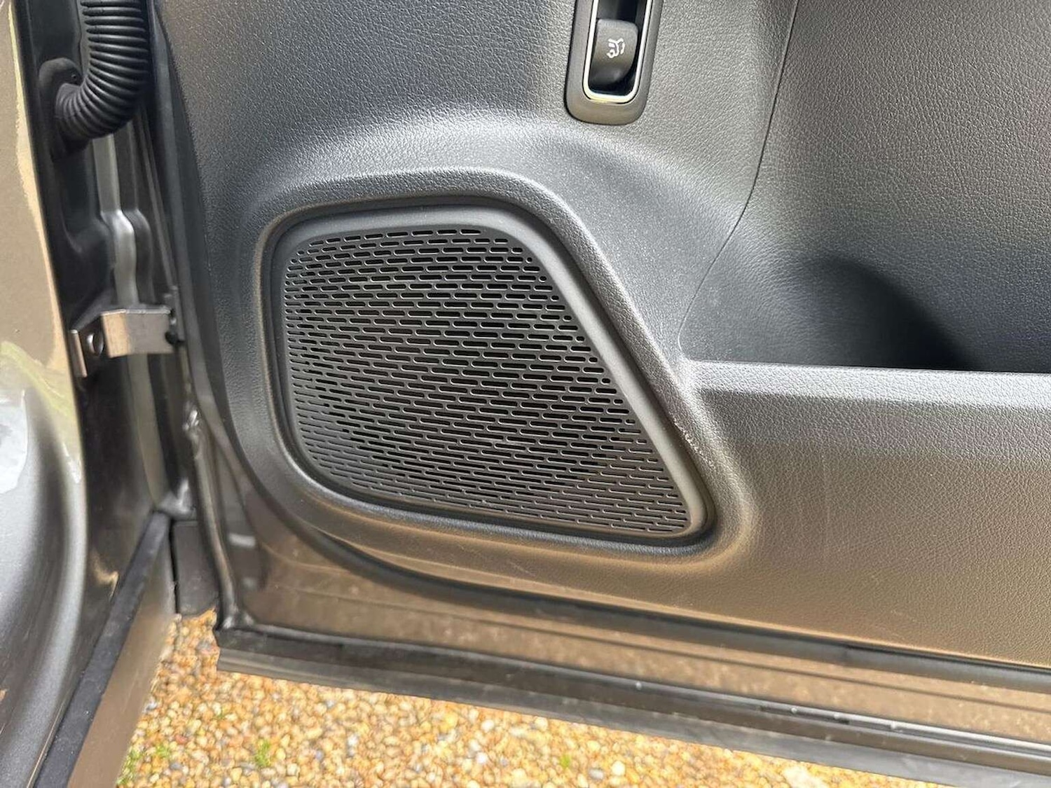 Used Mercedes-Benz GLB 2025 for sale - 77603720: Photo 38