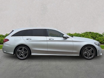 Used Mercedes-Benz C Class 2020 for sale - 76403425: Photo