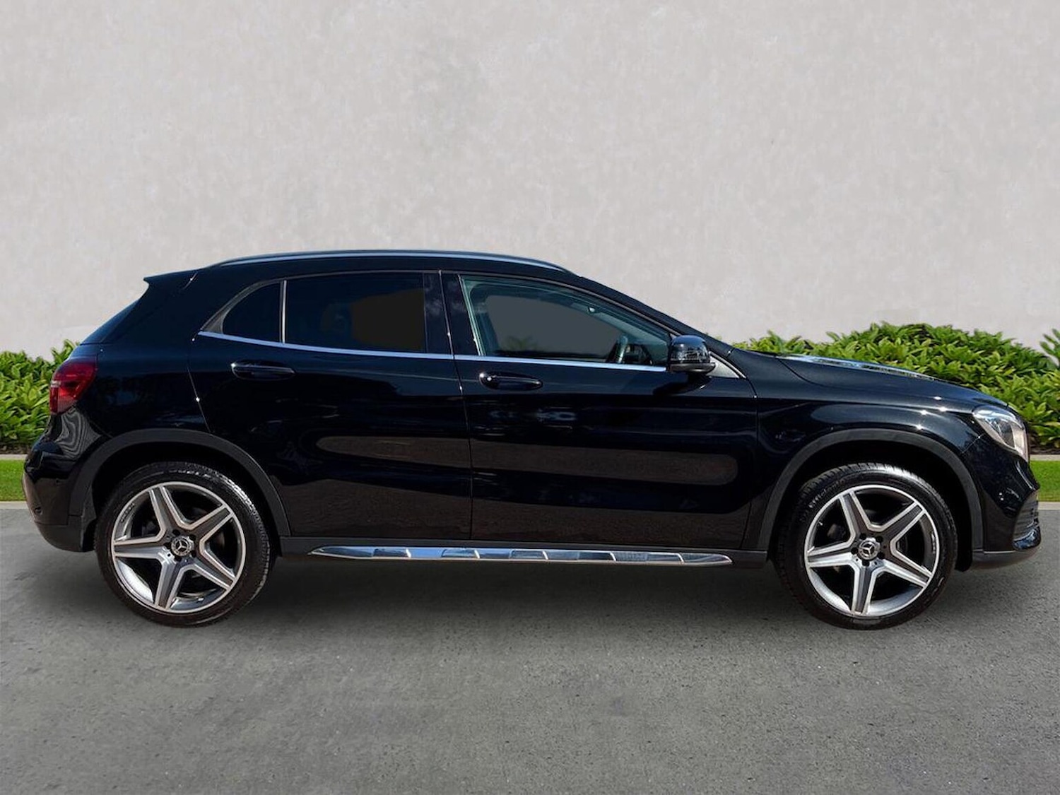Used Mercedes-Benz GLA 2020 for sale - 76045961: Photo 3