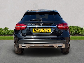 Used Mercedes-Benz GLA 2020 for sale - 76045961: Photo 4