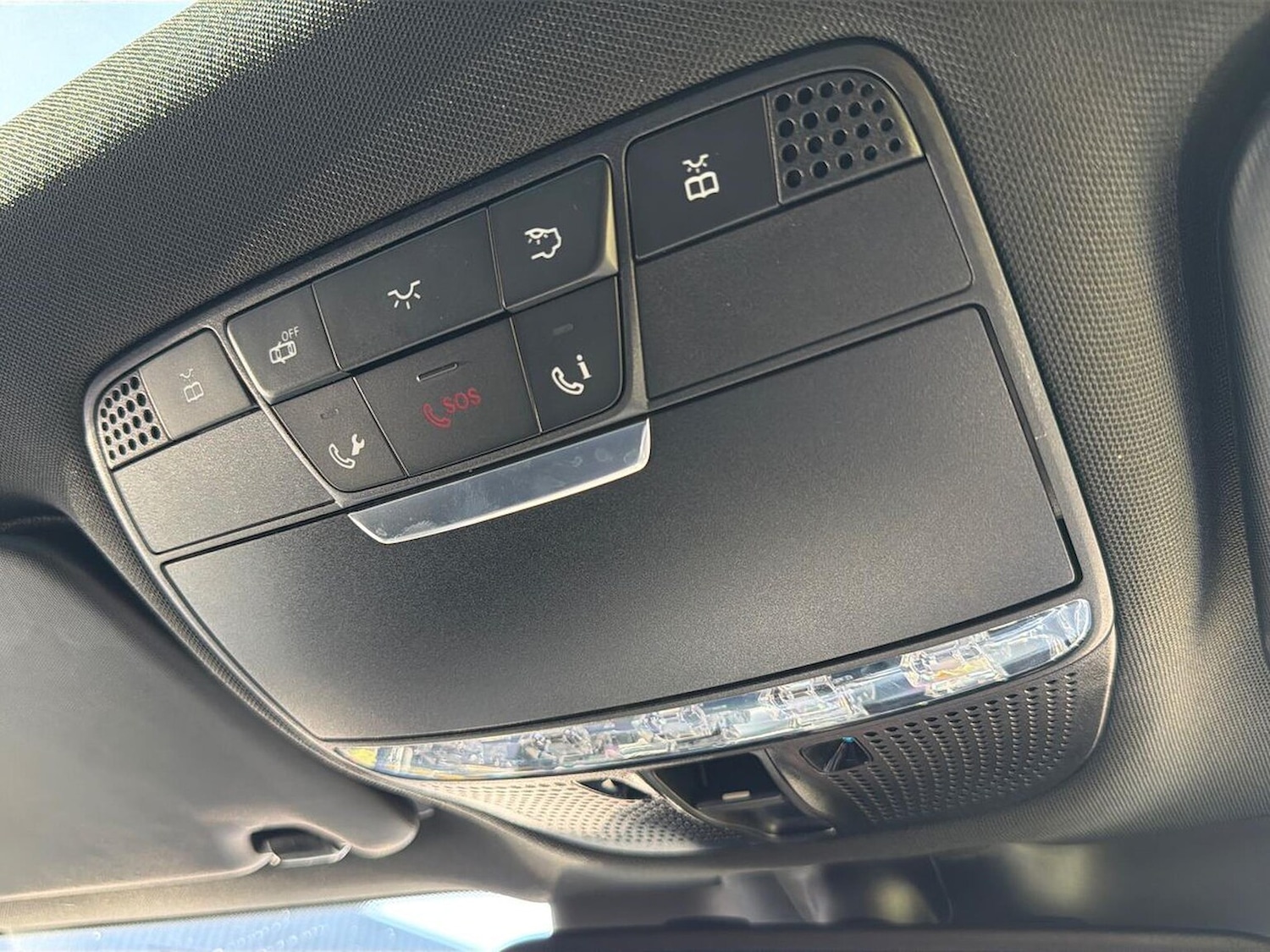 Used Mercedes-Benz GLC 2018 for sale - 77034631: Photo 15