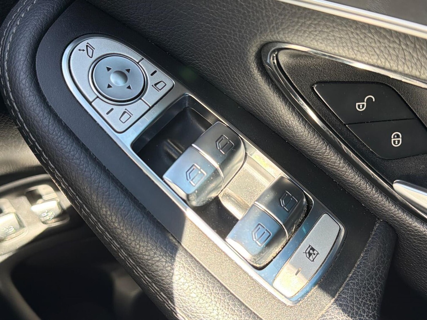 Used Mercedes-Benz GLC 2018 for sale - 77034631: Photo 22