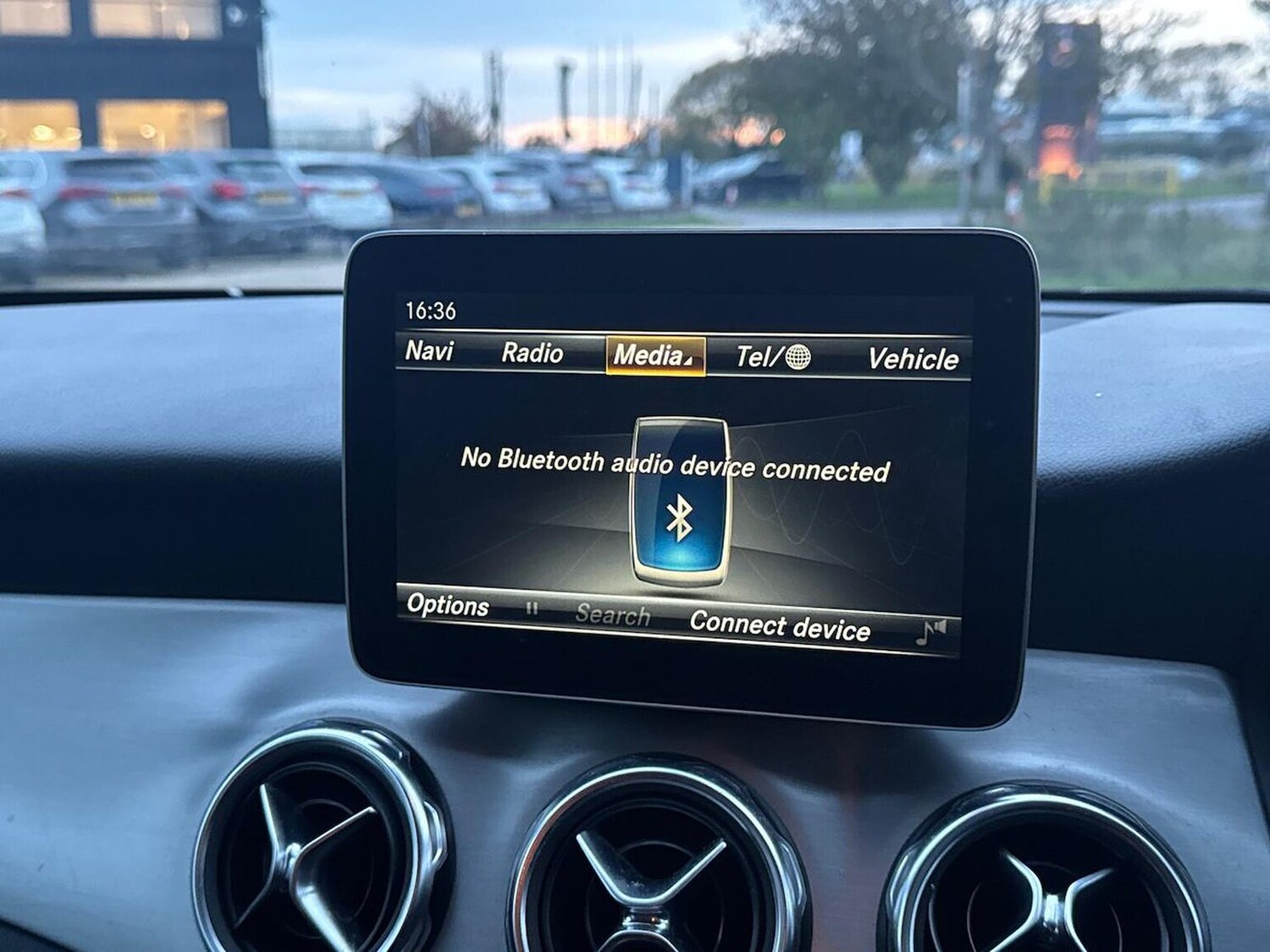 Used Mercedes-Benz GLA 2017 for sale - 76418181: Photo 11