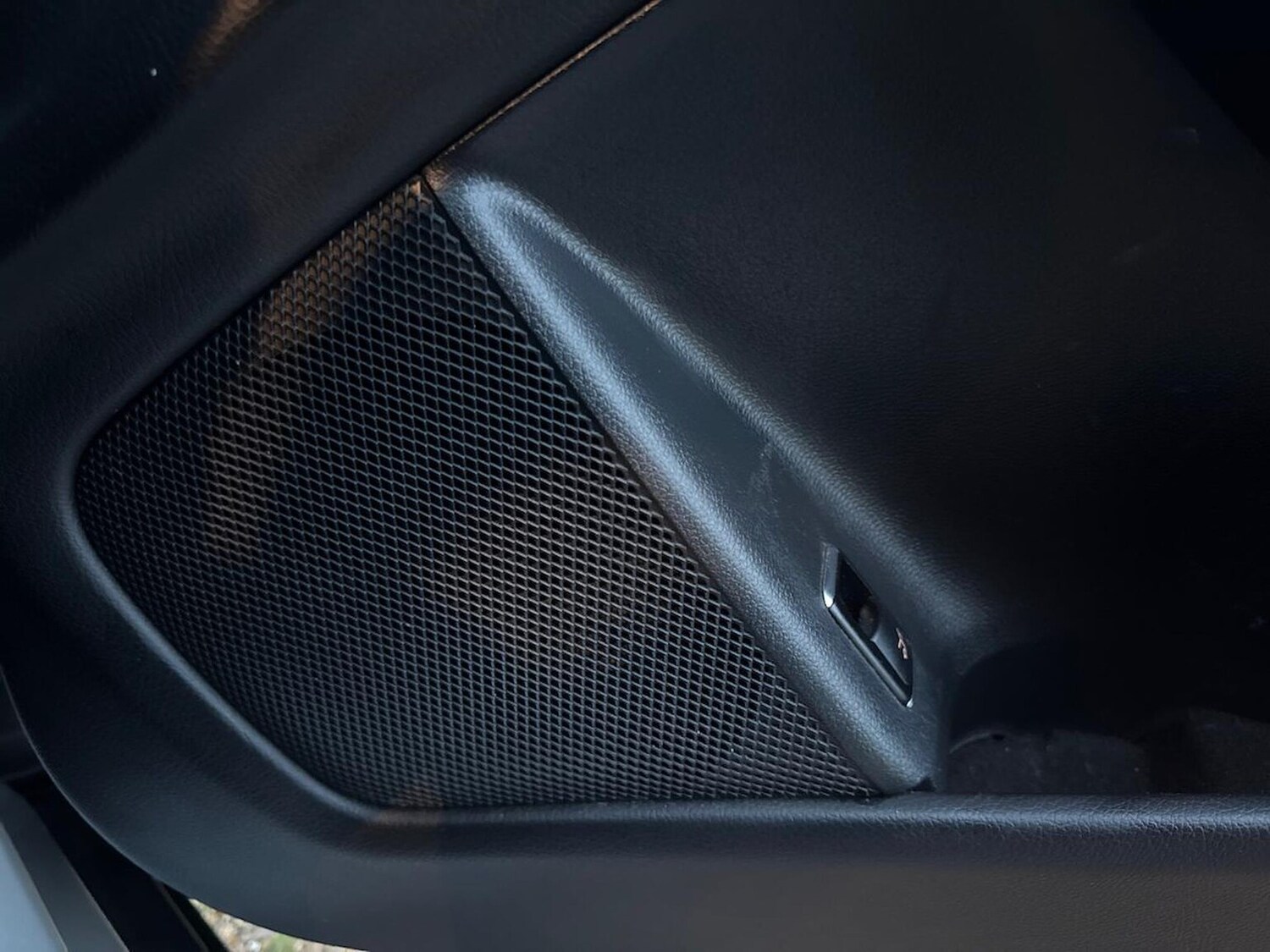 Used Mercedes-Benz GLA 2017 for sale - 76418181: Photo 31