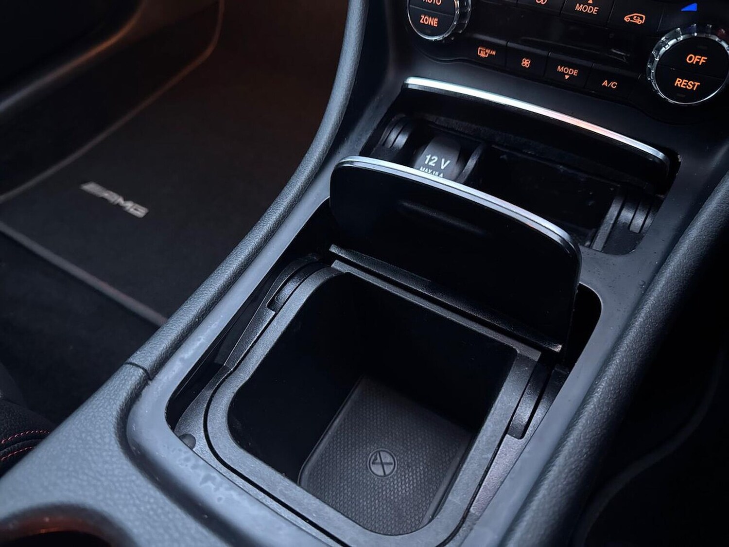 Used Mercedes-Benz GLA 2017 for sale - 76418181: Photo 32