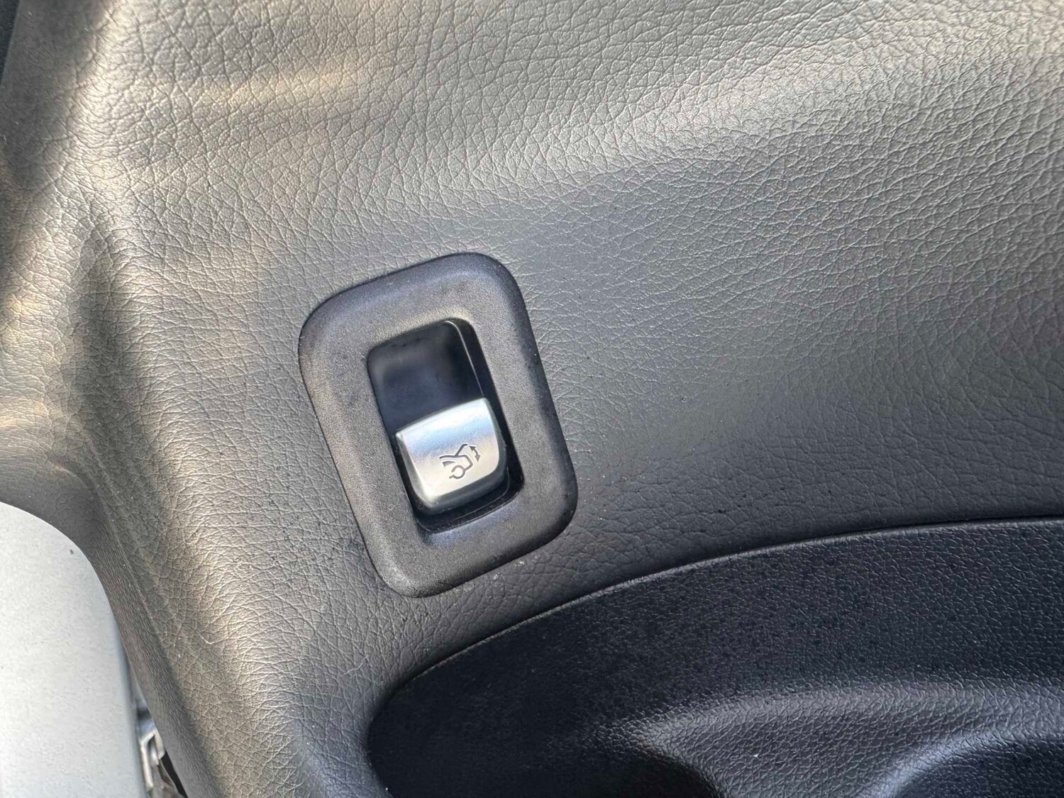 Used Mercedes-Benz GLC 2023 for sale - 78193403: Photo 26