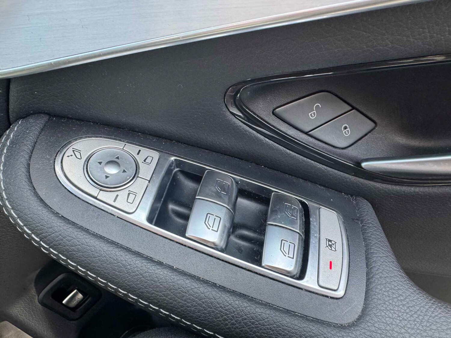 Used Mercedes-Benz GLC 2023 for sale - 78193403: Photo 27