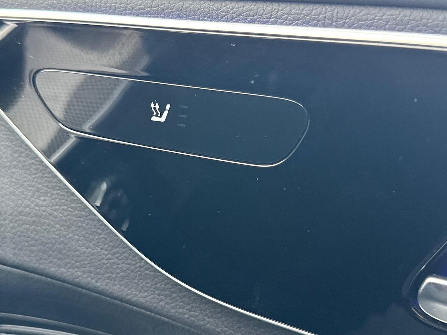 Used Mercedes-Benz C Class 2022 for sale - 76299358: Photo 30