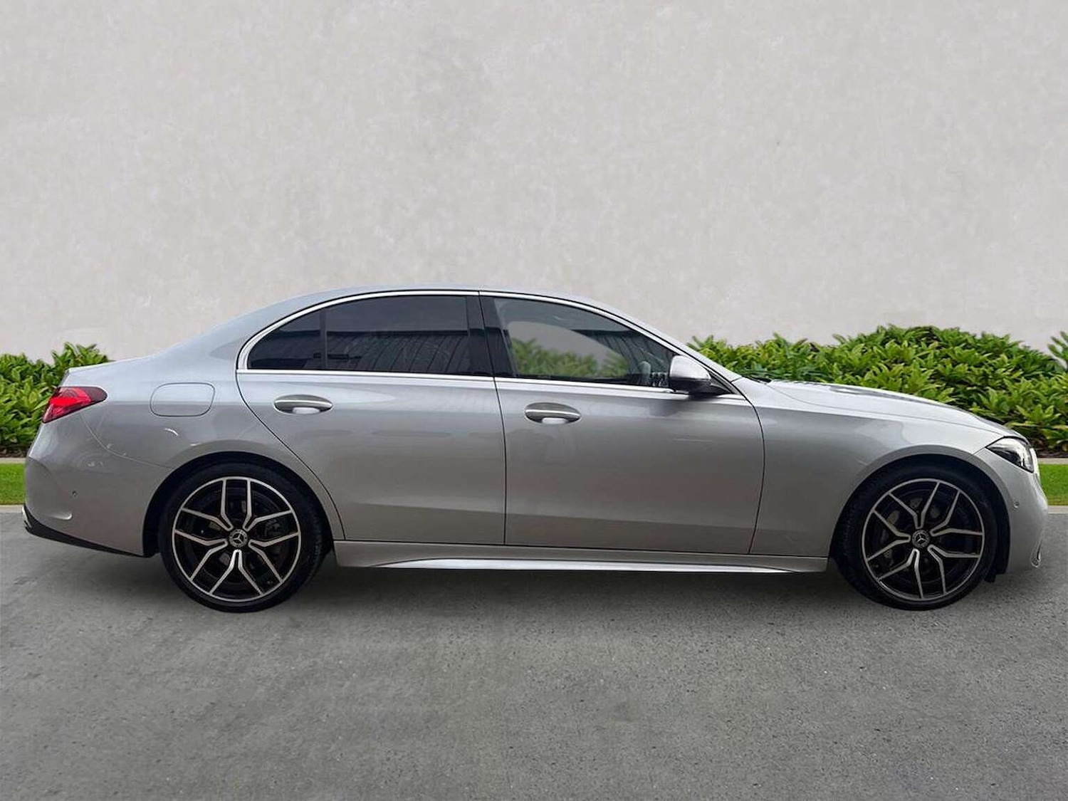 Used Mercedes-Benz C Class 2024 for sale - 77735873: Photo 3