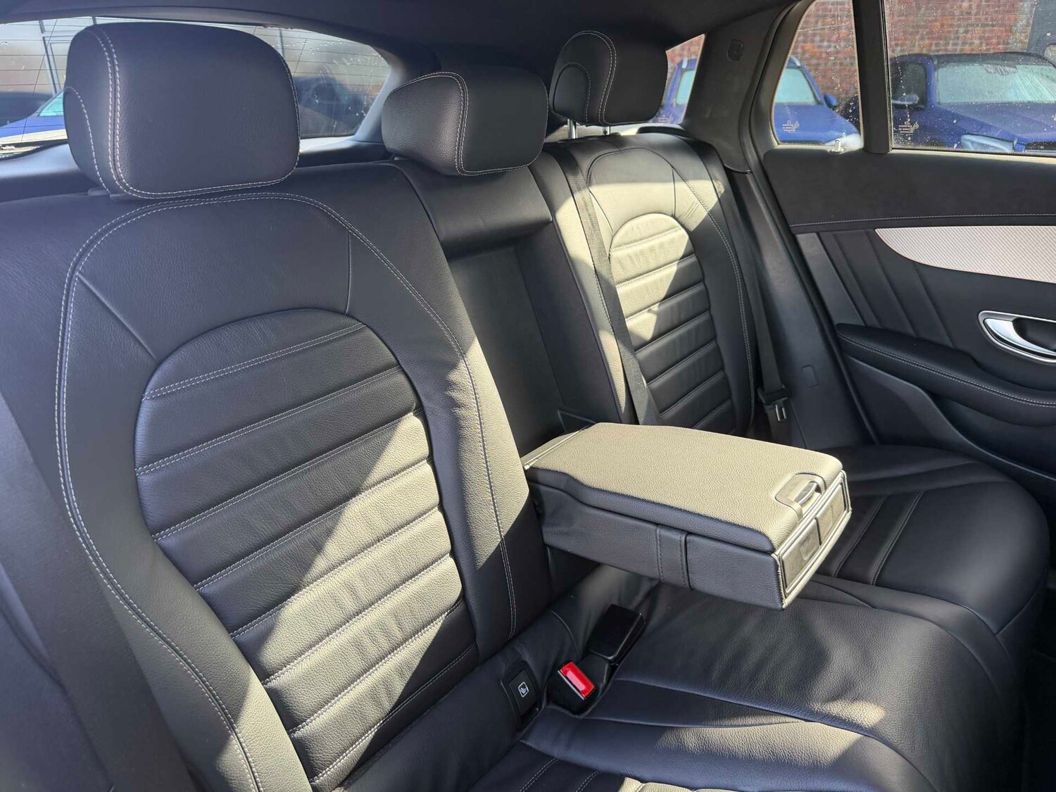 Used Mercedes-Benz EQC 2023 for sale - 78098335: Photo 11