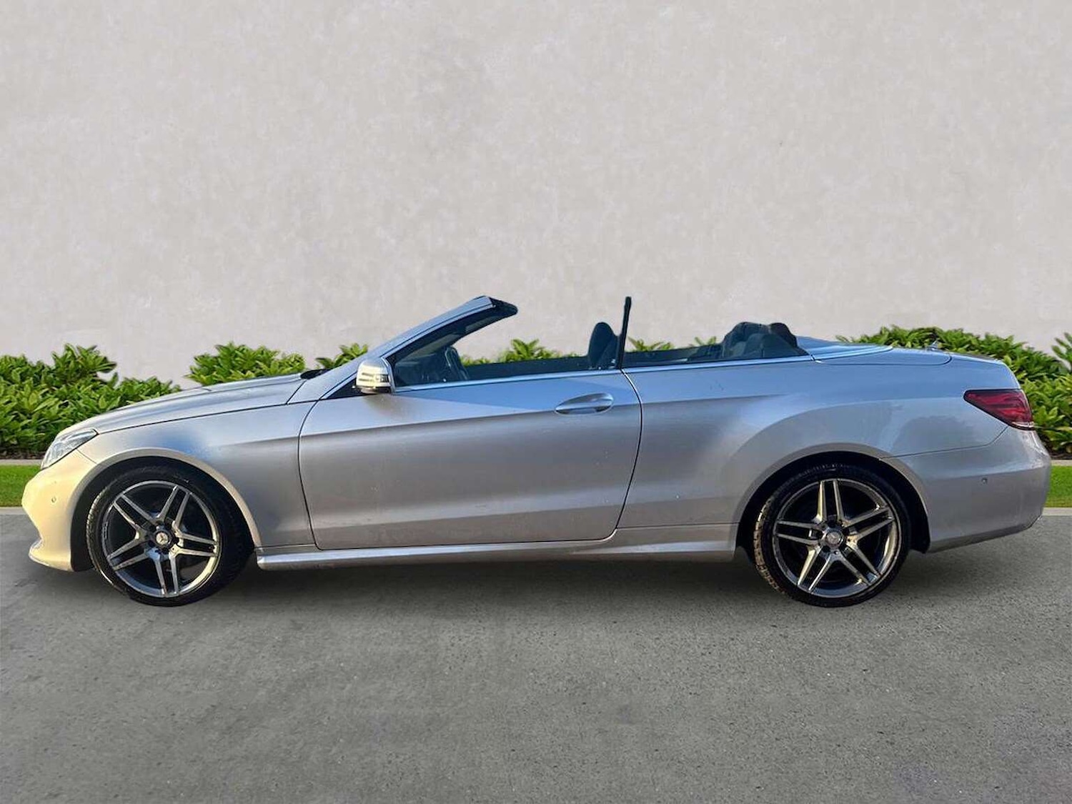 Used Mercedes-Benz E Class 2013 for sale - 77616684: Photo 21