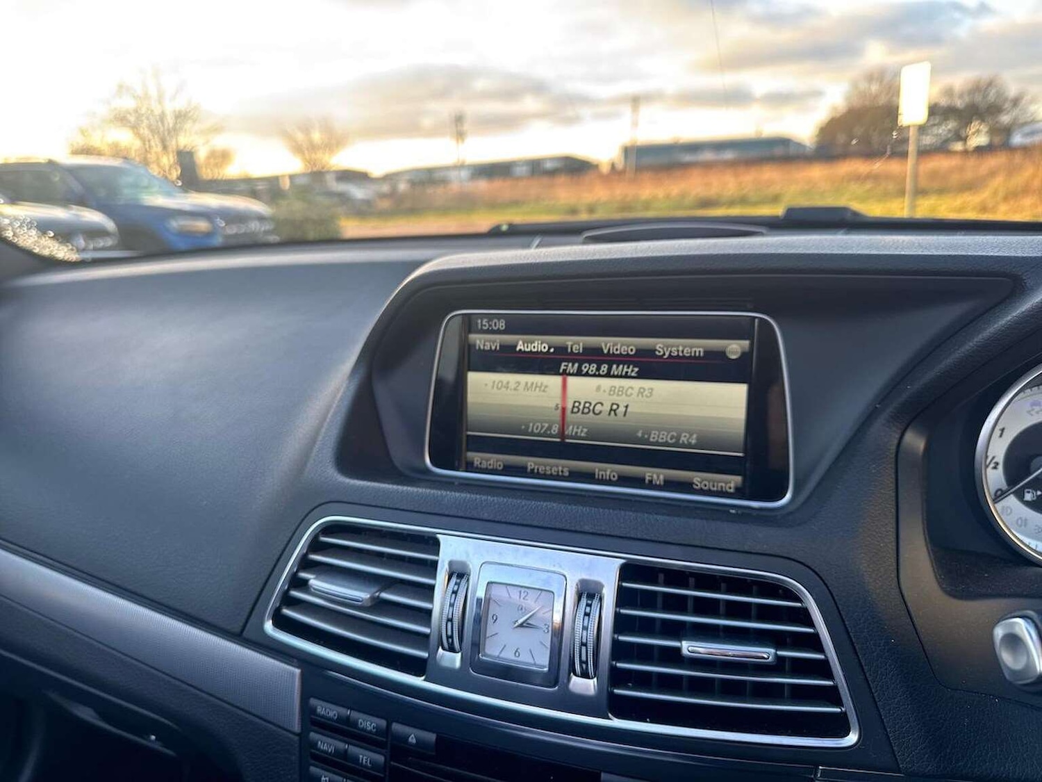 Used Mercedes-Benz E Class 2013 for sale - 77616684: Photo 27