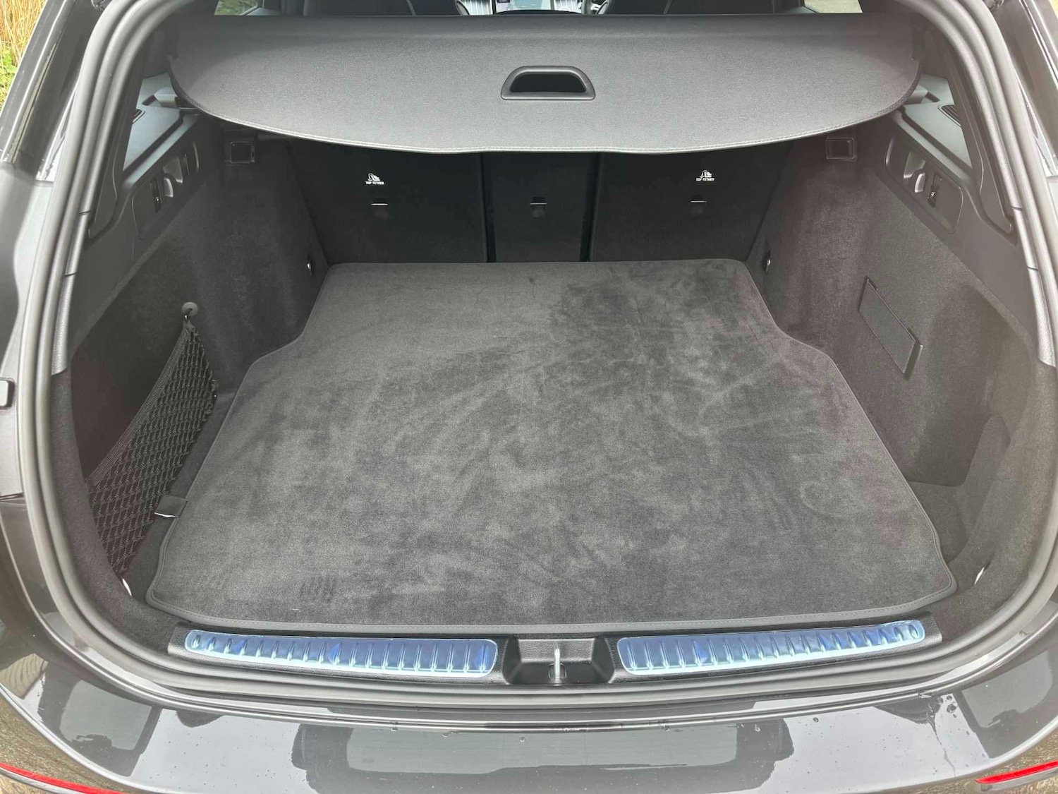 Used Mercedes-Benz C Class 2025 for sale - 78192723: Photo 14