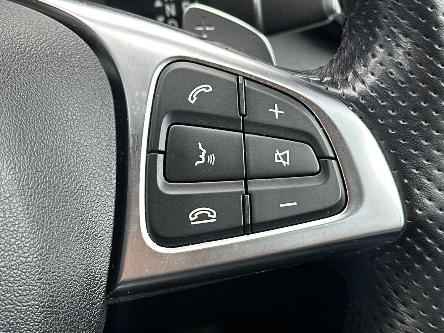 Used Mercedes-Benz GLC 2018 for sale - 77488620: Photo 27