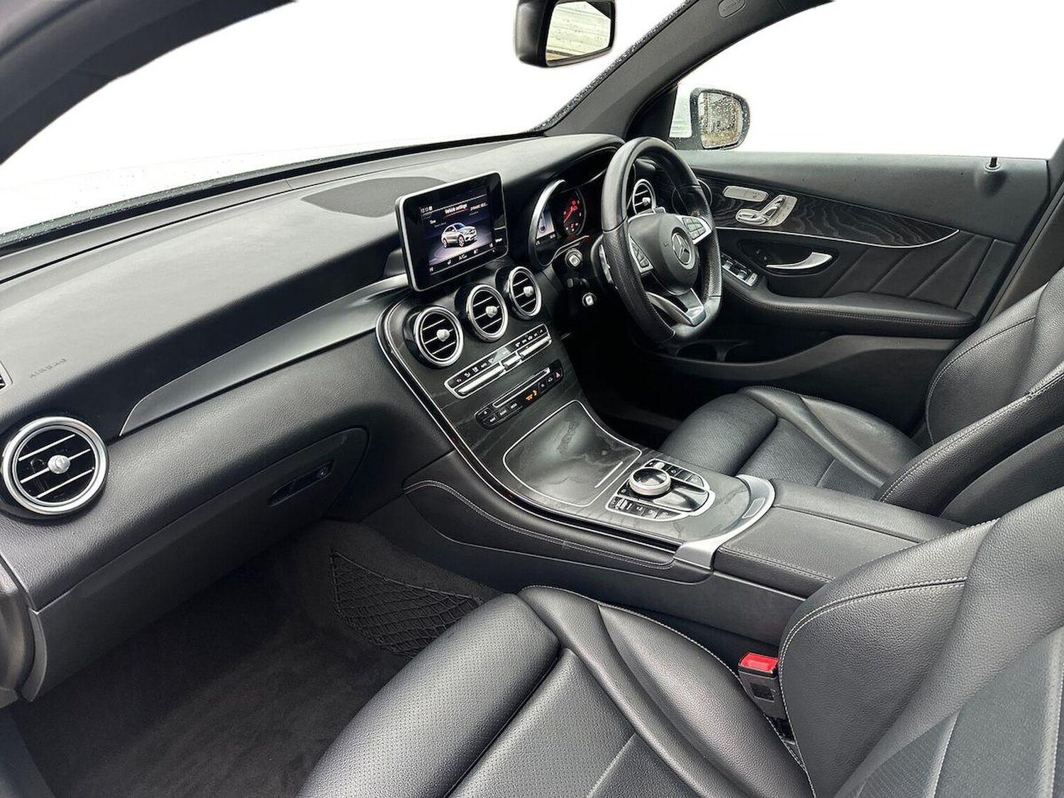 Used Mercedes-Benz GLC 2018 for sale - 77488620: Photo 7